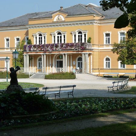 Parkhotel Zur Klause Bad Hall Eksteriør billede