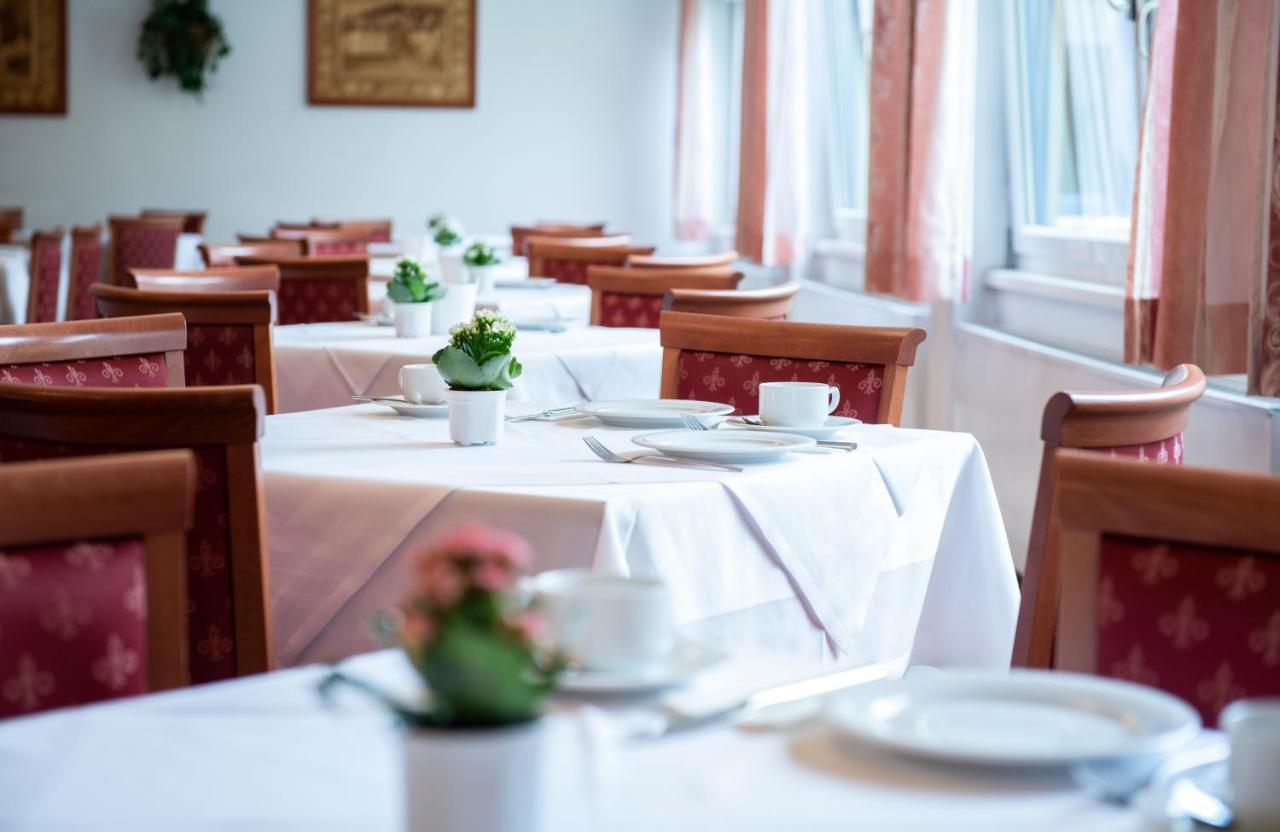 Parkhotel Zur Klause Bad Hall Eksteriør billede