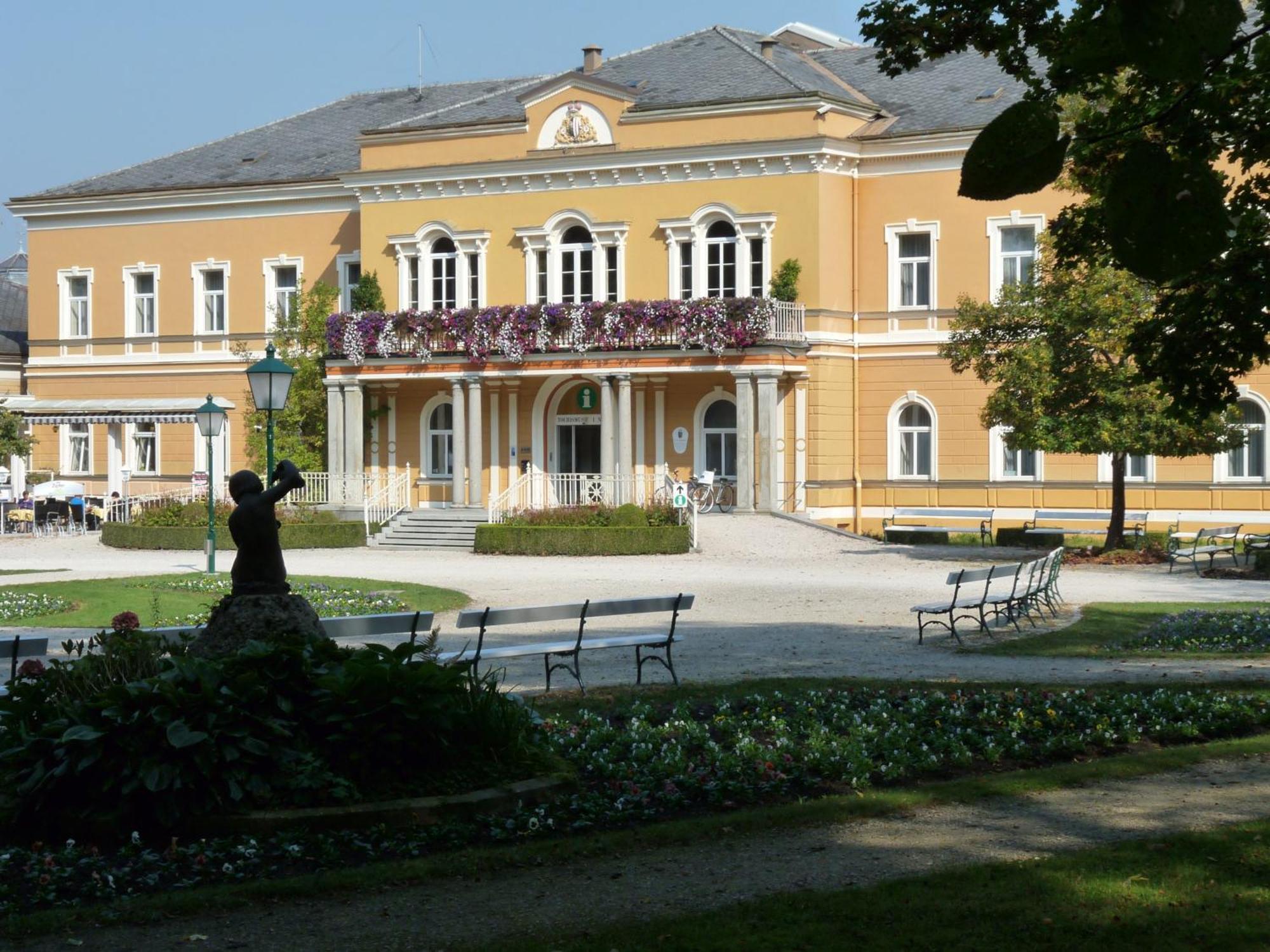 Parkhotel Zur Klause Bad Hall Eksteriør billede